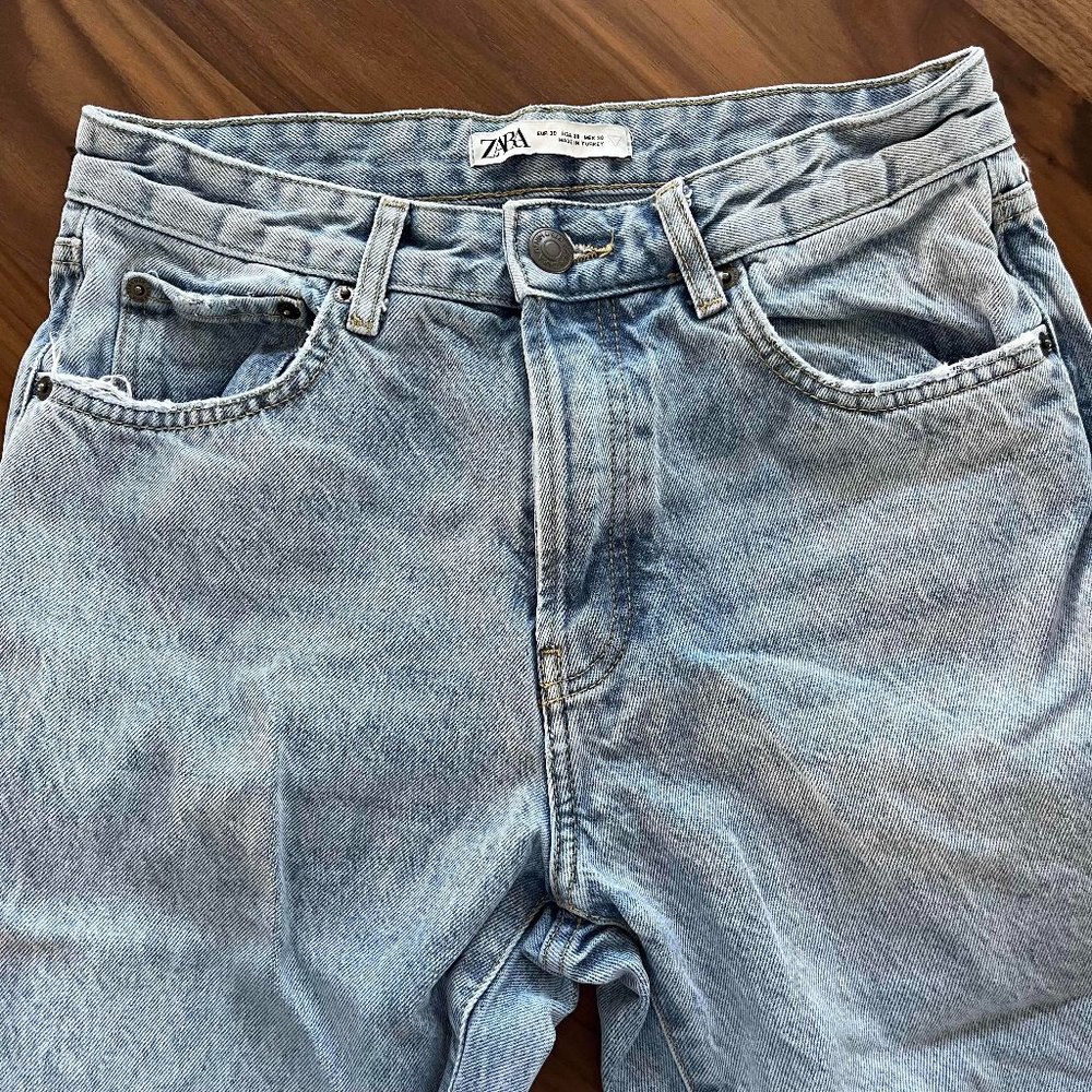 Zara Straight Fit Jeans 30x30